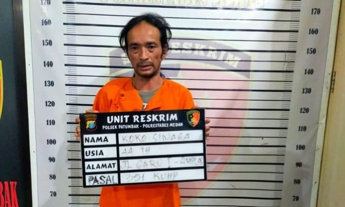 pria_gondrong_ngamuk_dan_bacok_warga_di_medan_polisi_pelaku_hanya_tersinggung