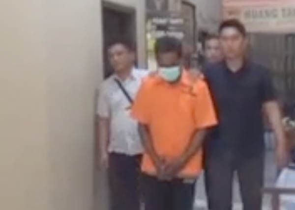pria_ini_ketahuan_perkosa_putri_kandung_gara_gara_laporan_palsu_ke_polisi