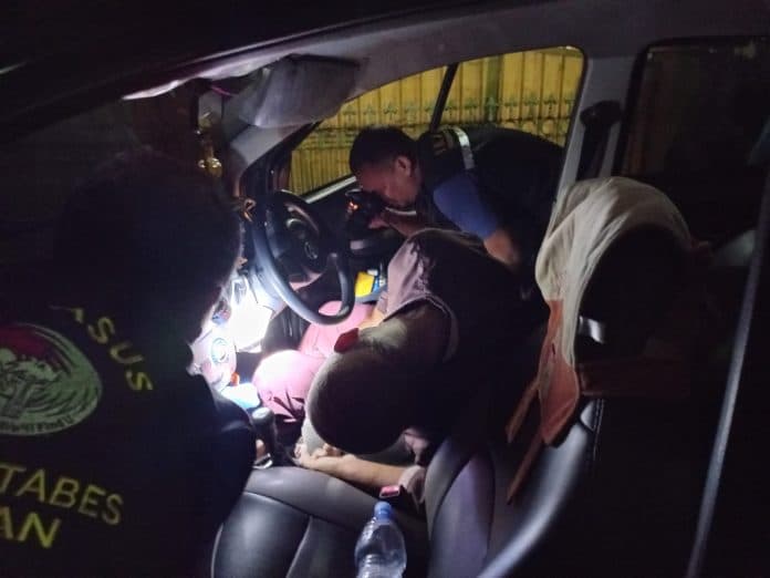 pria_ini_meninggal_dalam_mobil_di_perumahan_sri_gunting_sunggal_deli_serdang