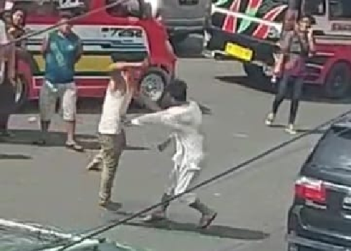 pria_mabuk_yang_bikin_onar_di_jalan_merdeka_siantar_dicari_polisi
