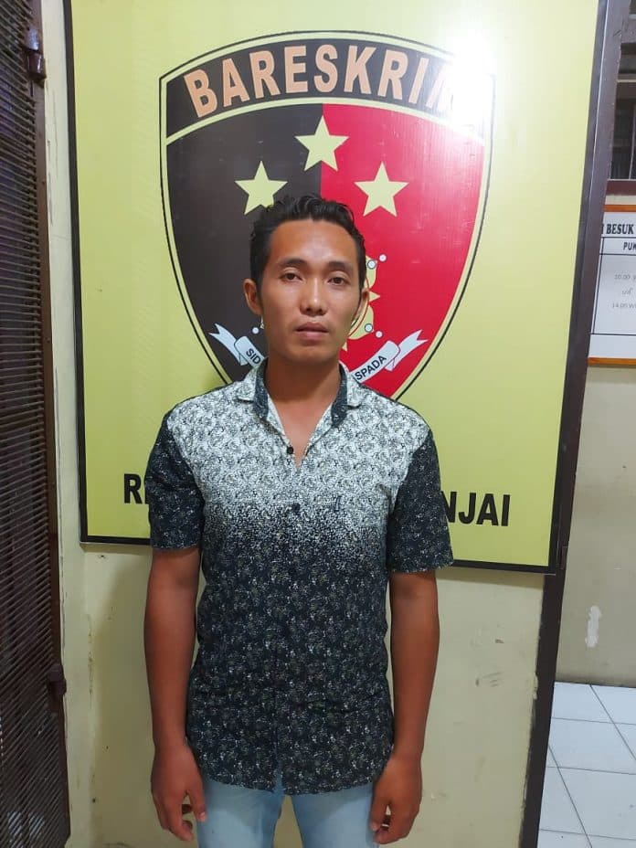pria_yang_viral_ngintip_di_rumah_warga_ditangkap_begini_pengakuannya