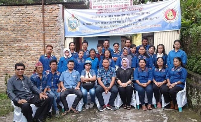 prihatin_kyan_ulos_korban_pd_paus_harapkan_perhatian_pemerintah