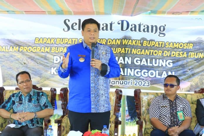 program_bunga_desa_bupati_samosir_turun_ke_desa_toguan_galung