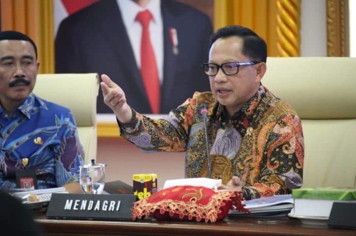 prokes_harga_mati_kepala_daerah_bisa_dicopot