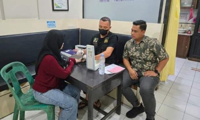 promosikan_judi_online_wanita_asal_padang_bulan_ditangkap_polda_sumut