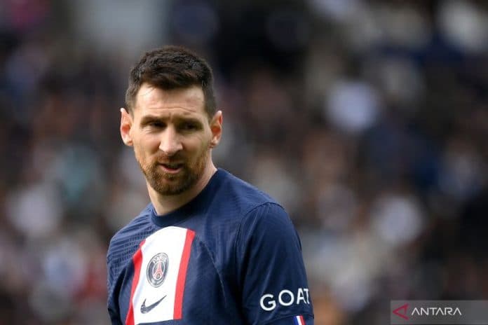 psg_hukum_lionel_messi_karena_mangkir_latihan_dan_pergi_ke_arab_saudi