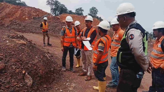 pt_ar_martabe_gold_batang_toru_kuasai_lahan_masyarakat_warga_minta_ganti_rugi