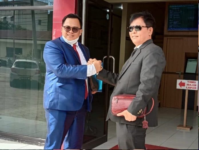 pt_nan_gugat_walhi_terkait_pencemaran_nama_baik