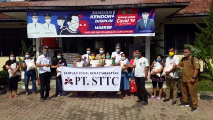 pt_sttc_bantu_warga_korban_banjir_di_kecamatan_siantar_martoba