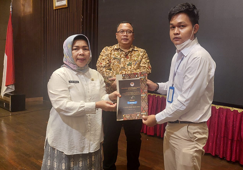 pt_sttc_raih_penghargaan_propernas_biru_kementerian_lhk_ri