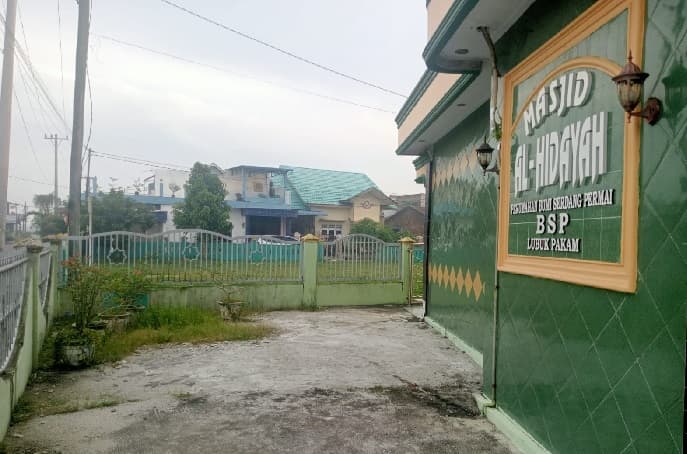 ptpn1_regional_1_bantu_pembangunan_menara_mesjid_dekat_kebun_tgp_kso
