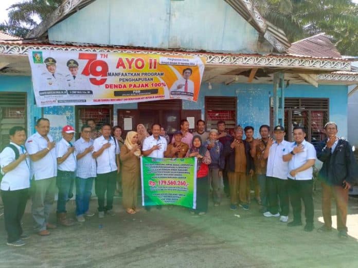 ptpn_iv_kebun_marjandi_bantu_pembangunan_jalan_untuk_masyarakat