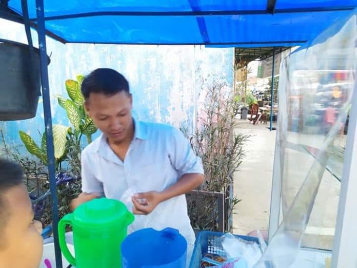 puasa_pertama_pedagang_es_tebu_di_galang_ketiban_rejeki