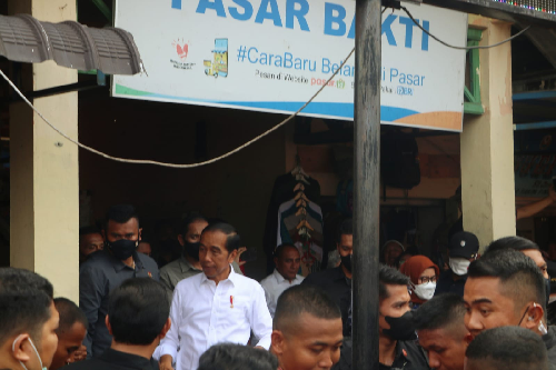 pud_pasar_medan_lakukan_kolaborasi_untuk_stabilkan_harga_pangan