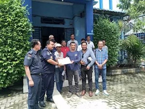 pukat_teri_langgar_zona_tangkap_nelayan_tradisional_belawan_datangi_kantor_pskdp