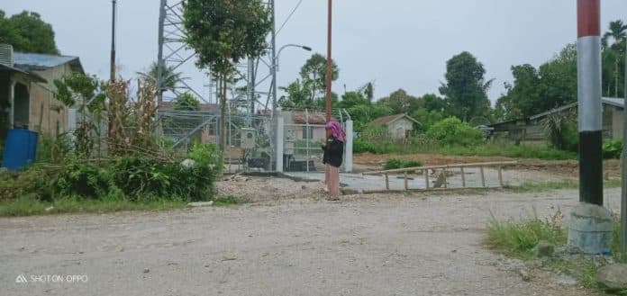 puluhan_tahun_warga_ulu_merah_pakpak_bharat_tanpa_jaringan_internet