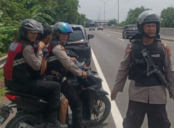 pungli_di_jalan_tol_warga_belawan_diamankan_polisi