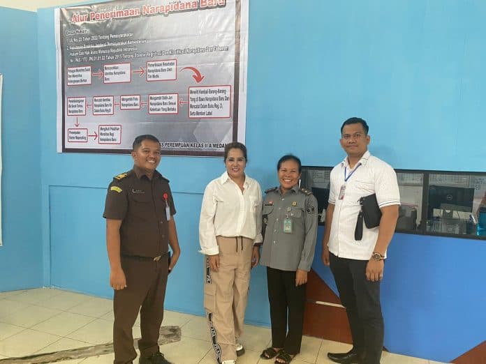 putusan_ma_inkrah_kejari_medan_eksekusi_terpidana_korupsi_notaris_elviera