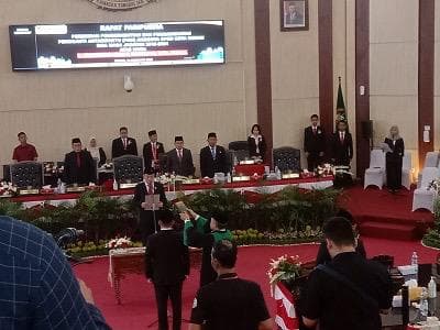 raden_khalil_prasetyo_resmi_jadi_anggota_dprd_medan_periode_2019_2024