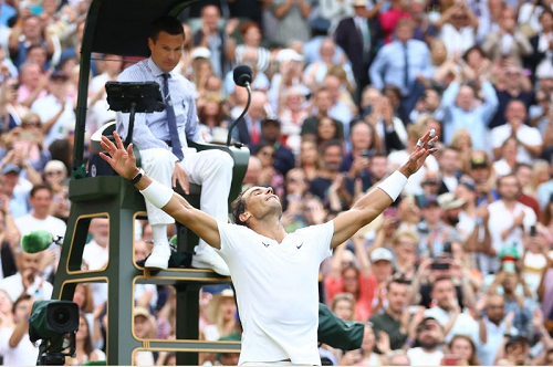 rafael_nadal_berjibaku_tundukkan_fritz_untuk_lolos_ke_semifinal_wimbledon