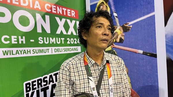 raih_emas_di_pon_xxi_ayah_leica_al_humaira_lubis_bangga