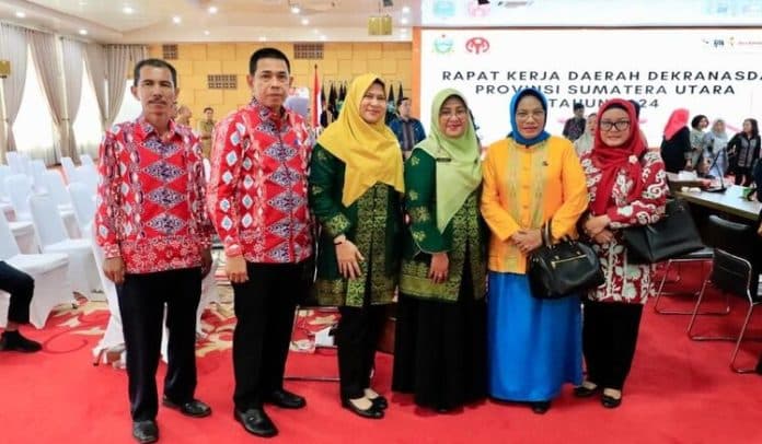 rakerda_dekranasda_sumut_daerah_harus_miliki_produk_unggulan