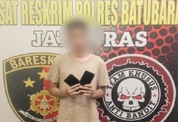 rampas_2_handphone_seorang_remaja_ditangkap_polres_batu_bara