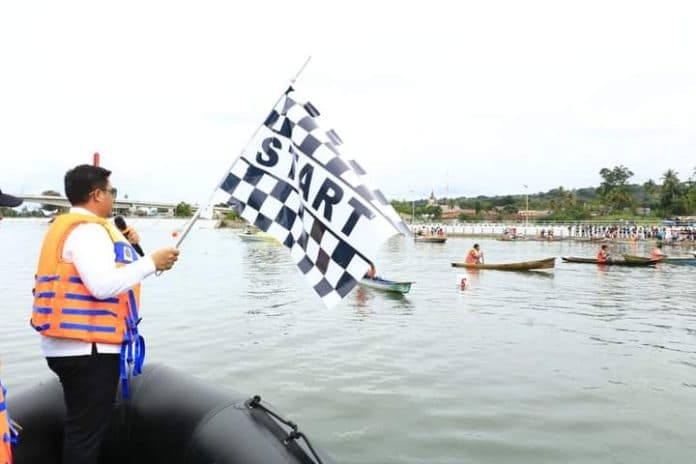 rangkaian_event_aquabike_bupati_samosir_buka_lomba_solu_tradisional
