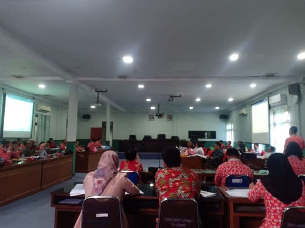ranperda_lambang_daerah_kota_pematang_siantar_ditangguhkan_kembali