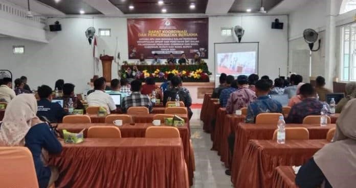 rapat_koordinasi_dpshp_di_palas_sinergi_kpu_dan_bawaslu_jadi_kunci_keberhasilan