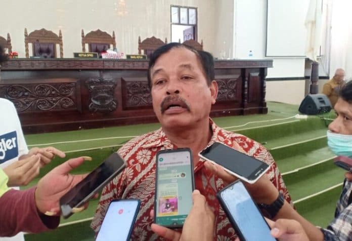 rapat_pansus_lkpj_wali_kota_siantar_tertutup_ketua_kesepakatan_anggota