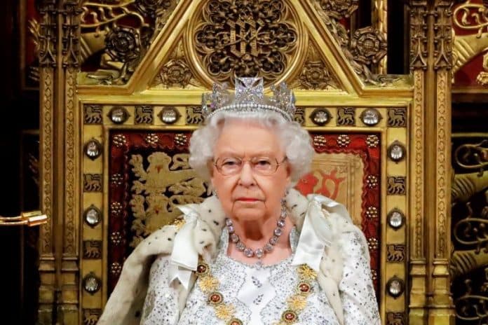 ratu_elizabeth_ii_meninggal_dunia_di_usia_96_tahun_charles_jadi_raja