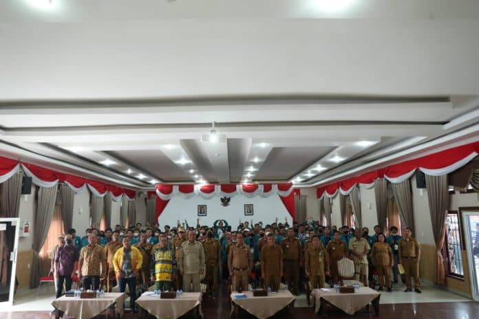 ratusan_mahasiswa_unimed_kkn_di_pakpak_bharat