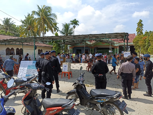 ratusan_polisi_gabungan_patroli_skala_besar_amankan_pilkades_di_deli_serdang