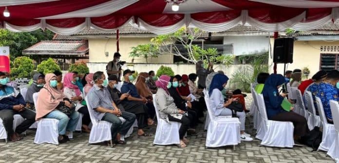 ratusan_warga_ikuti_skrining_tb_di_medan_target_6000_peserta_dalam_41_hari