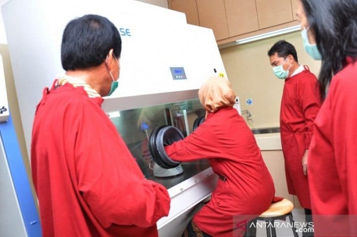 reagen_habis_sejumlah_laboratorium_covid_19_hentikan_pemeriksaan