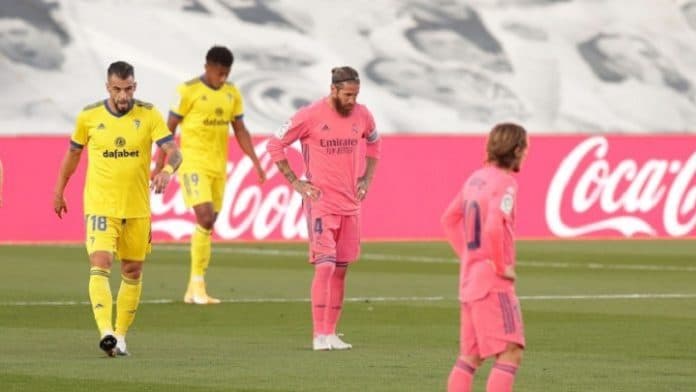 real_madrid_dan_barcelona_kompak_hadapi_mimpi_buruk