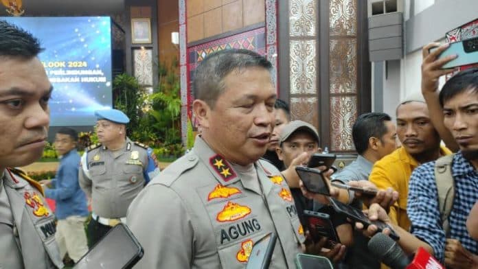 refleksi_akhir_tahun_kapolda_sumut_tekankan_netralitas_polri_jelang_pemilu_damai