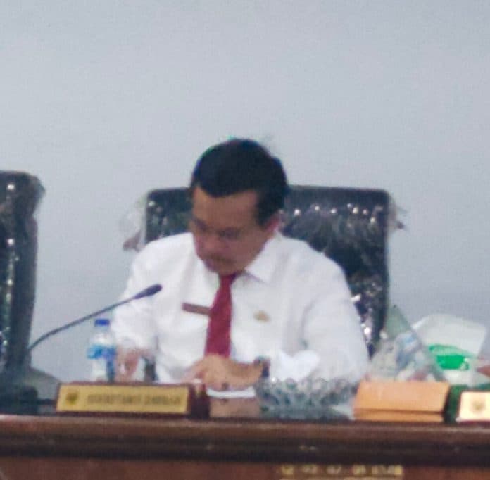 rekam_jejak_sekda_dairi_tahun_2013_kembali_viral_di_medsos