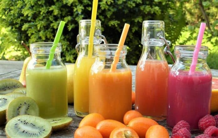 rekomendasi_jus_buah_ampuh_turunkan_kolesterol_tinggi
