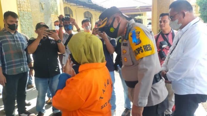 remaja_putri_buang_bayi_di_asahan_jadi_tersangka_prianya_diburu_polisi