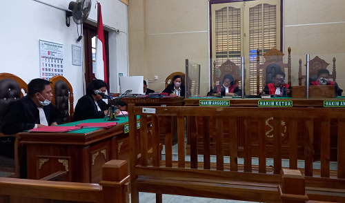 remaja_smp_korban_cabul_protes_pelaku_hanya_divonis_55_tahun_penjara