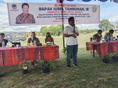 reses_anggota_dprd_sumut_ke_toba_ini_yang_disarankan_jubel_tambunan_pada_warga