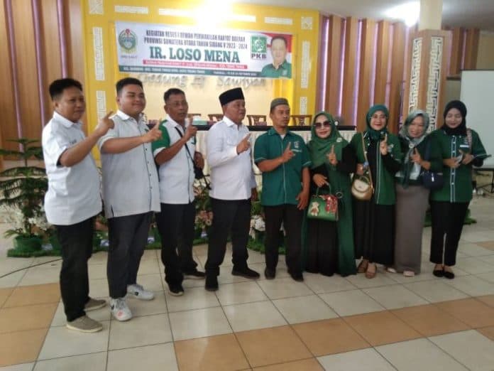reses_di_tebing_tinggi_anggota_dprd_sumut_tampung_keluhan_warga_soal_sembako_mahal