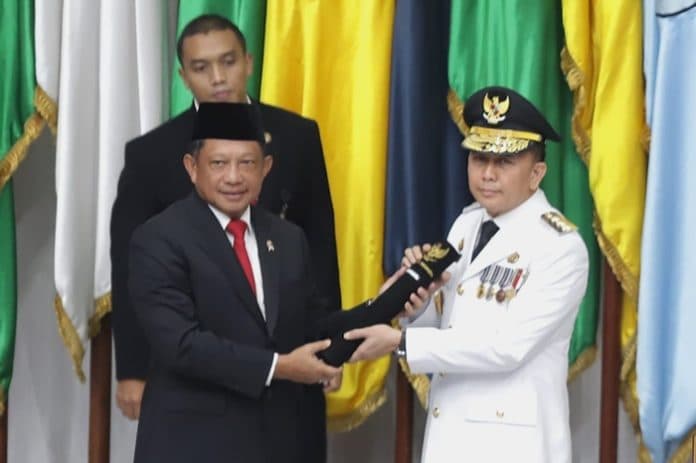 resmi_dilantik_jadi_pj_gubsu_agus_fatoni_diminta_jalankan_pr_di_sumut