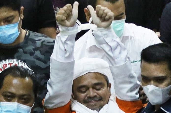 resmi_ditahan_polisi_tegaskan_tidak_ada_perlakukan_istimewa_bagi_habib_rizieq_shihab
