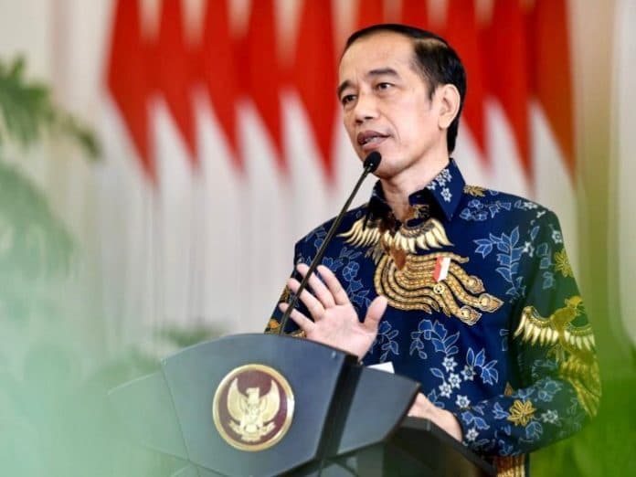 resmi_presiden_joko_widodo_umumkan_ppkm_dicabut
