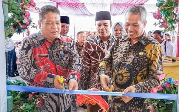 resmikan_rumah_baca_pj_wali_kota_tebing_tinggi_tingkatkan_kualitas_sdm