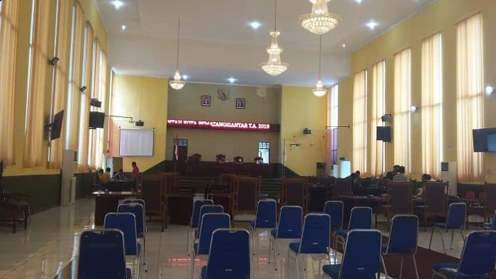 respon_lkpj_apbd_2019_walikota_siantar_baca_9_rekomendasi_pansus_dprd