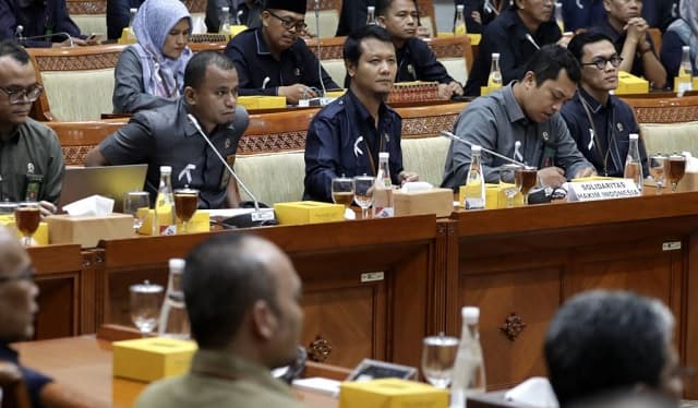 respon_wakil_tuhan_anggota_dpr_minta_ruu_jabatan_hakim_disahkan